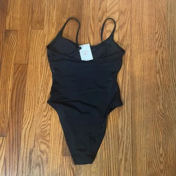 Andie The Cheeky Amalfi One Piece‎ Swimsuit Black size Medium NWT